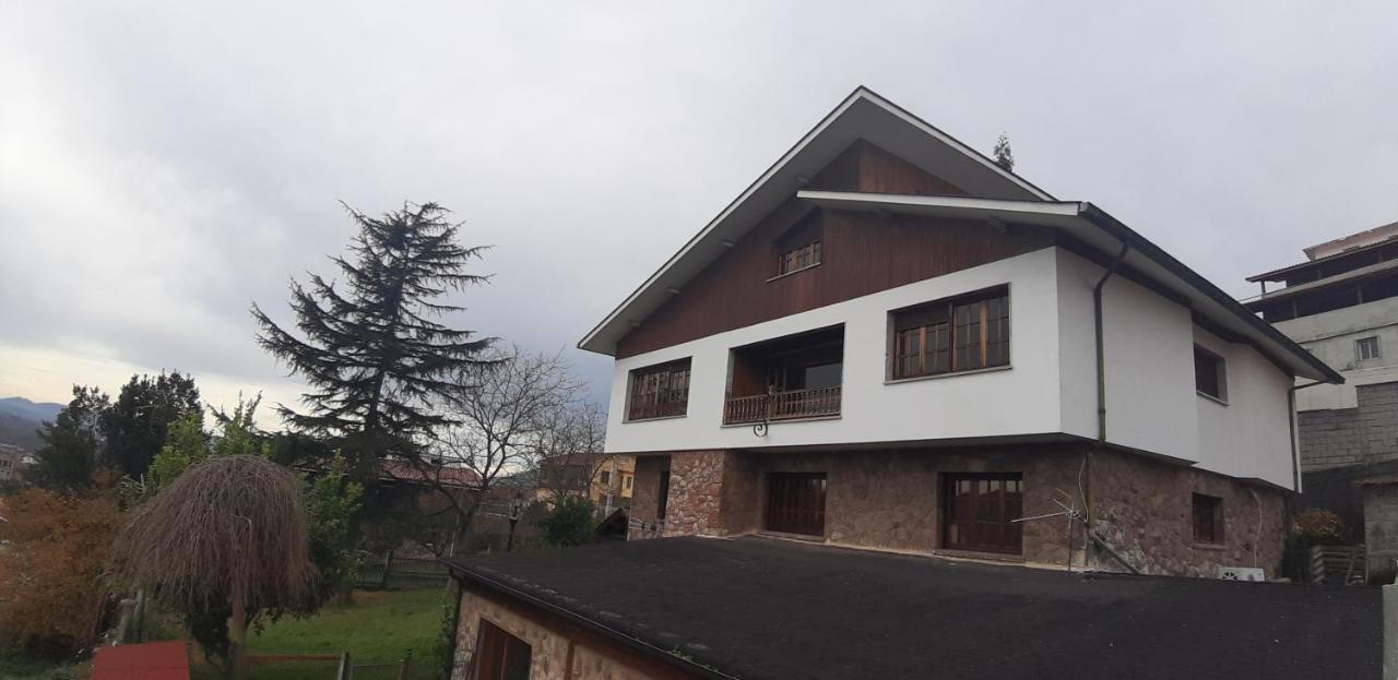 Albergue La Costana Oviedo Exterior photo